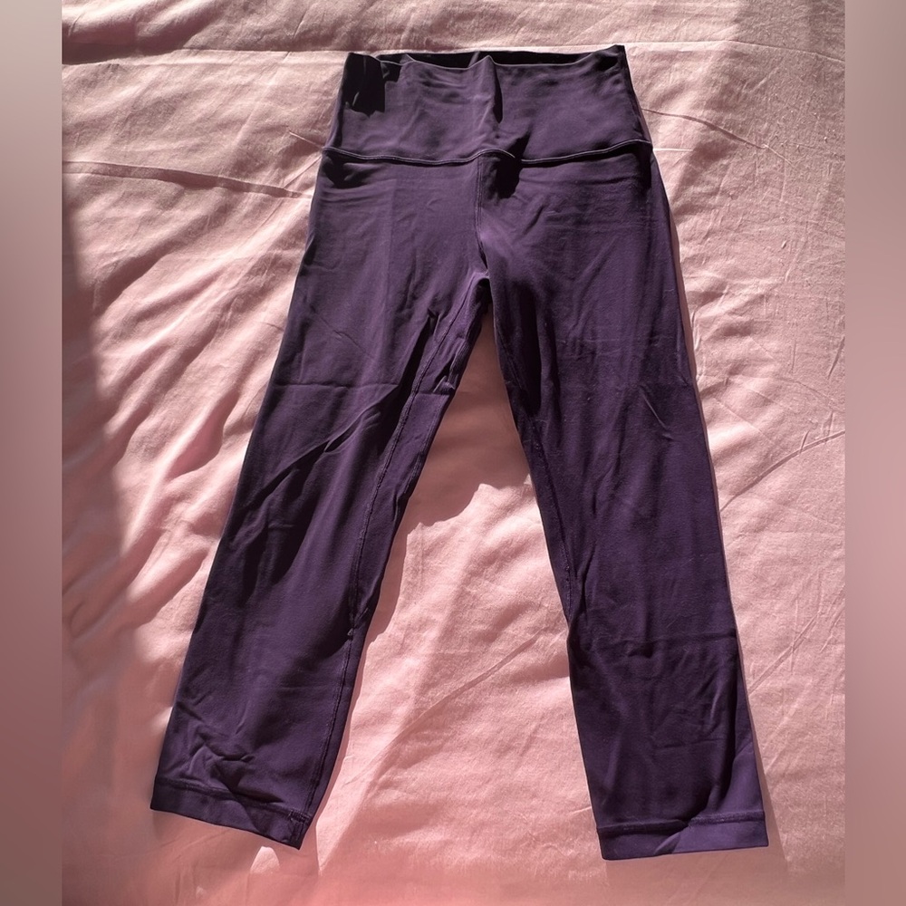 Very good used condition lululemon align cropped 25” purple leggings size 6